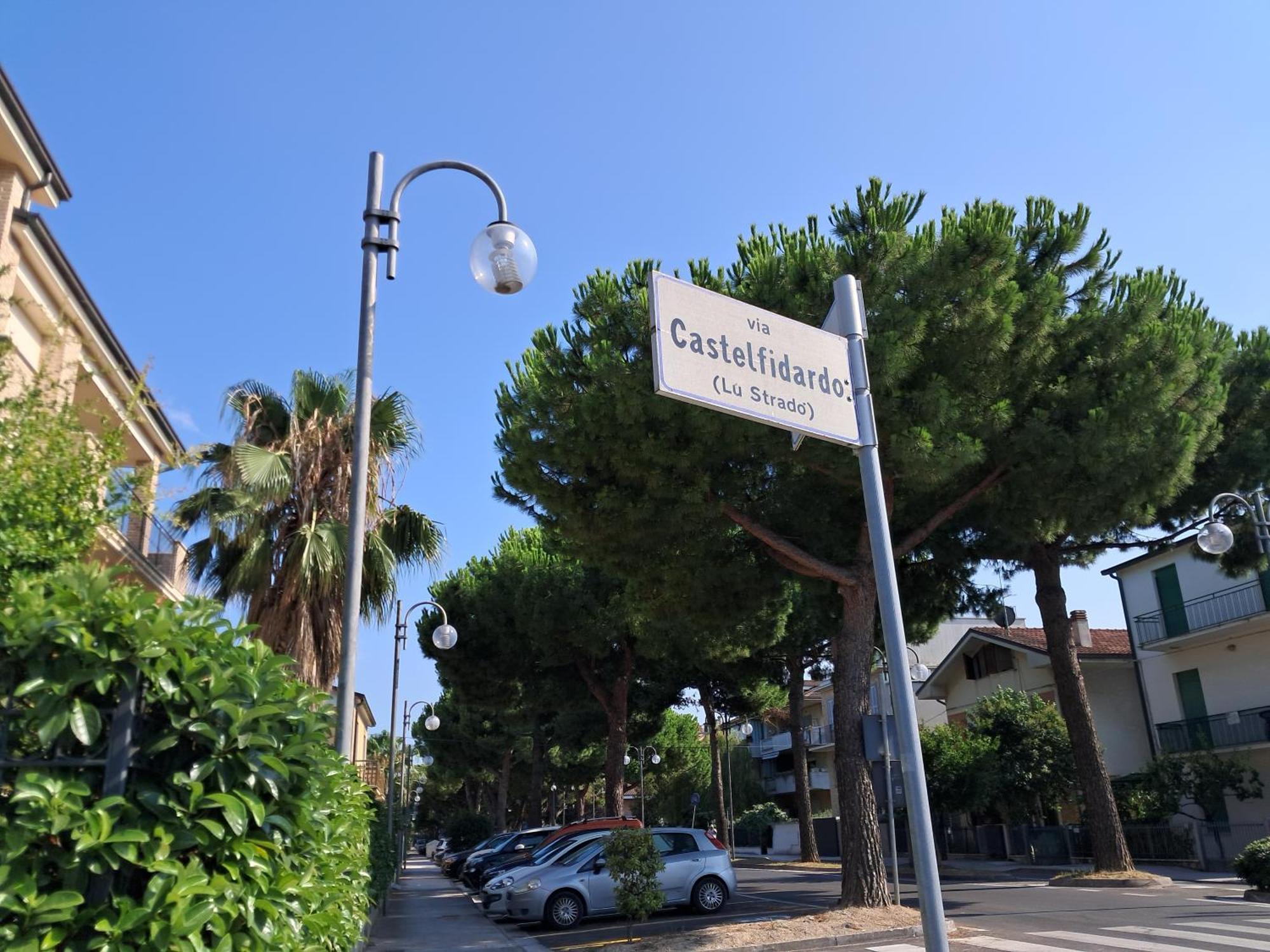 Roses House Διαμέρισμα Porto San Giorgio Εξωτερικό φωτογραφία
